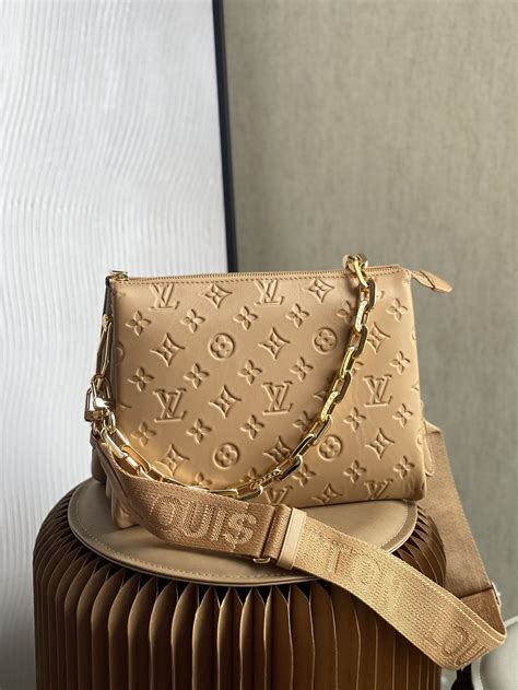 louis vuitton coussin bag